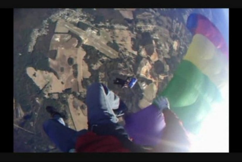 CREW skydiving