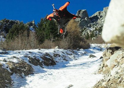 Is this the Closest a Wingsuit Pilot Has Ever Flown to the Ground