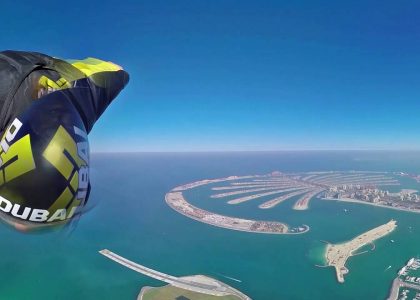 Wingsuit 360 degree video over Dubai